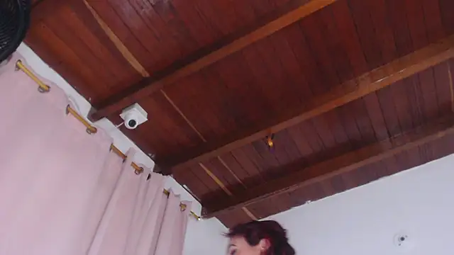 Amara Red online show from December 2025 11:19:01 AM