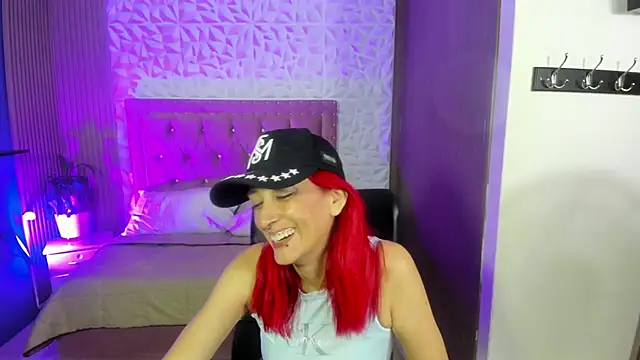 Snapshot of Ruby_Your_Milf chatting on June 2026 12:31:01 AM Ruby Your Milf online show from June 2026 12:31:01 AM