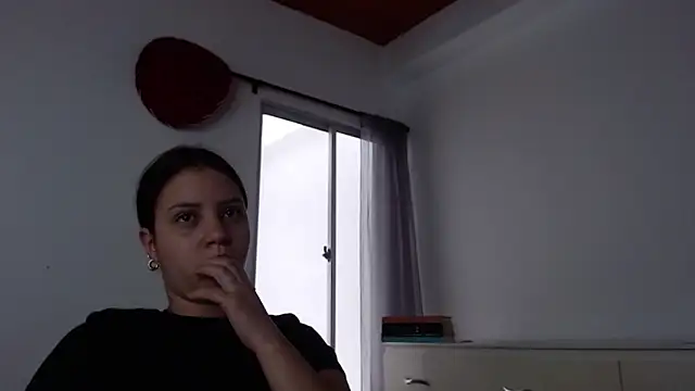 melody  bleir online show from April 2026 05:07:01 PM