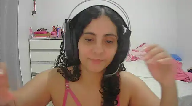 Snapshot of leximaxell chatting on February 2025 04:44:01 AM leximaxell online show from February 2025 04:44:01 AM