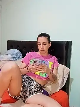 solangeyaelok1 online show from September 2025 01:55:02 AM