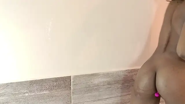 NatazhaQueen online show from April 2026 04:23:01 PM