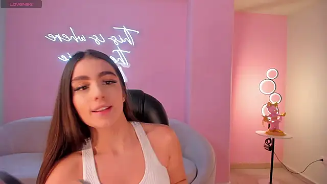 DolcieElliot online show from February 2025 12:16:01 PM