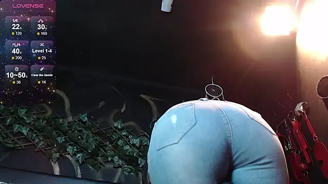 Snapshot of dakota_guirl chatting on December 2024 06:06:01 AM dakota guirl online show from December 2024 06:06:01 AM