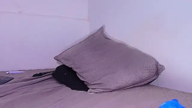 KaelMoreau online show from March 2026 08:15:01 AM