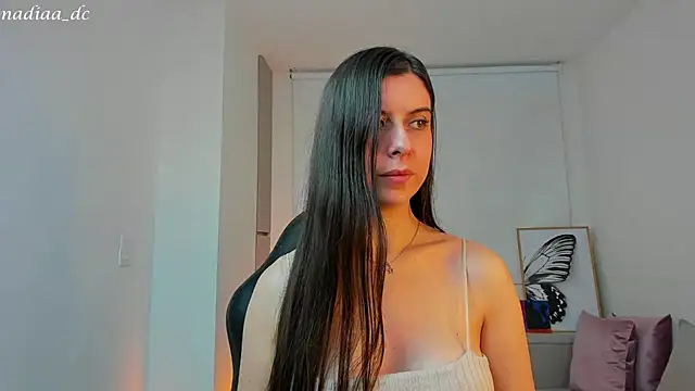 Snapshot of Nadiaa_ chatting on December 2024 03:05:02 AM Nadiaa online show from December 2024 03:05:02 AM