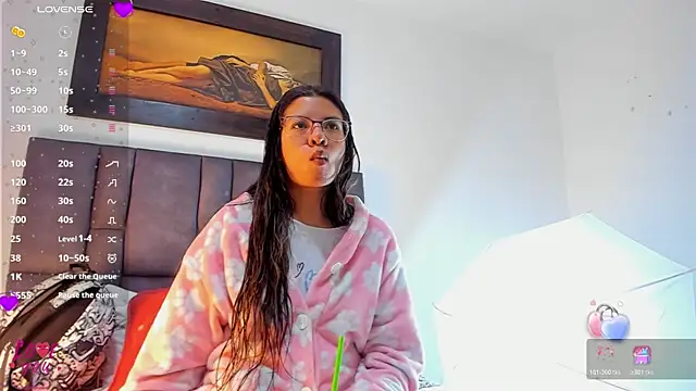 Vahiolet smith online show from February 2026 03:37:02 AM