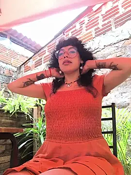 Snapshot of Fun_Everywhere chatting on February 2026 05:42:02 PM Fun Everywhere online show from February 2026 05:42:02 PM