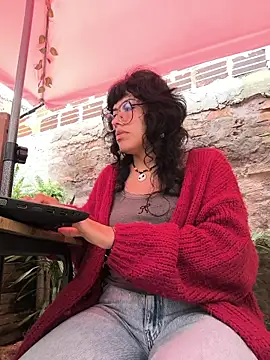 Snapshot of Fun_Everywhere chatting on February 2026 02:58:01 PM Fun Everywhere online show from February 2026 02:58:01 PM