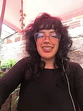 Snapshot of Fun_Everywhere chatting on March 2026 05:52:02 PM Fun Everywhere online show from March 2026 05:52:02 PM