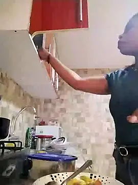 Snapshot of Lizeth_rey1 chatting on December 2024 06:56:02 PM Lizeth rey1 online show from December 2024 06:56:02 PM