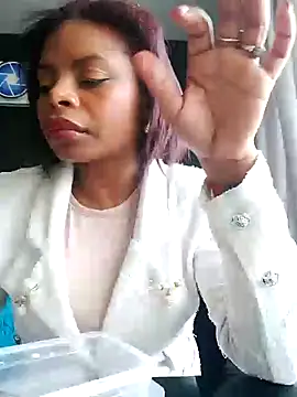 Snapshot of Lizeth_rey1 chatting on January 2025 06:52:01 PM Lizeth rey1 online show from January 2025 06:52:01 PM