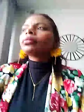 Snapshot of Lizeth_rey1 chatting on January 2025 06:27:02 PM Lizeth rey1 online show from January 2025 06:27:02 PM