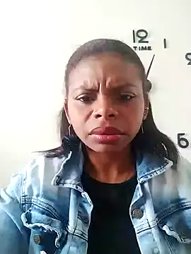 Snapshot of Lizeth_rey1 chatting on February 2025 06:31:02 PM Lizeth rey1 online show from February 2025 06:31:02 PM