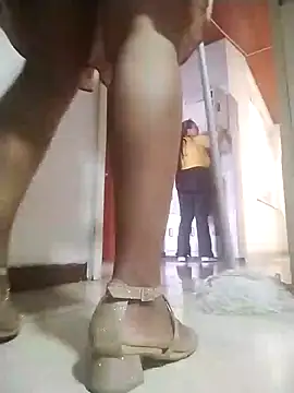 Snapshot of Lizeth_rey1 chatting on February 2025 06:45:01 PM Lizeth rey1 online show from February 2025 06:45:01 PM