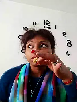 Snapshot of Lizeth_rey1 chatting on February 2025 06:43:02 PM Lizeth rey1 online show from February 2025 06:43:02 PM