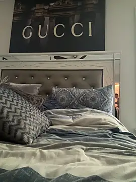 Snapshot of BubbaATL chatting on April 2026 08:24:02 PM BubbaATL online show from April 2026 08:24:02 PM