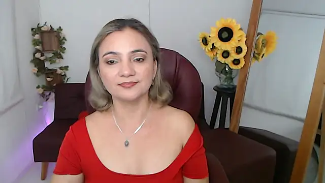 Snapshot of Ghada_milf chatting on June 2026 11:41:01 PM Ghada milf online show from June 2026 11:41:01 PM