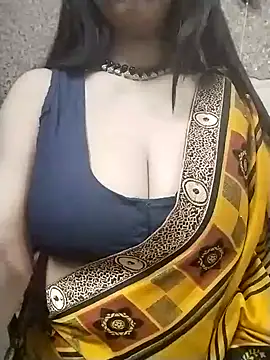 Snapshot of Aradhya-Sharma chatting on January 2025 10:27:02 AM Aradhya-Sharma online show from January 2025 10:27:02 AM