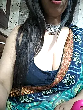 Snapshot of Aradhya-Sharma chatting on February 2025 12:59:01 PM Aradhya-Sharma online show from February 2025 12:59:01 PM