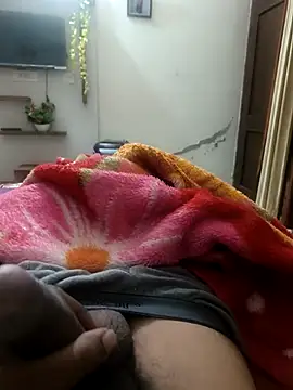 arshvir133 online show from October 2025 07:47:01 PM