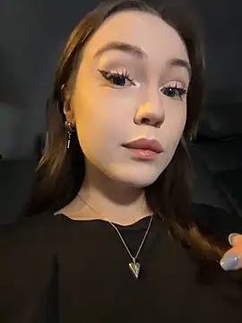 Snapshot of Peachy_Dream chatting on January 2025 09:15:01 PM Peachy Dream online show from January 2025 09:15:01 PM