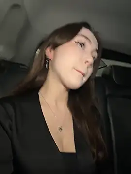 Snapshot of Peachy_Dream chatting on January 2025 10:15:02 PM Peachy Dream online show from January 2025 10:15:02 PM