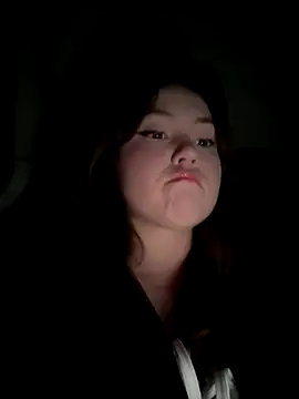 Snapshot of Peachy_Dream chatting on October 2025 06:05:02 PM Peachy Dream online show from October 2025 06:05:02 PM