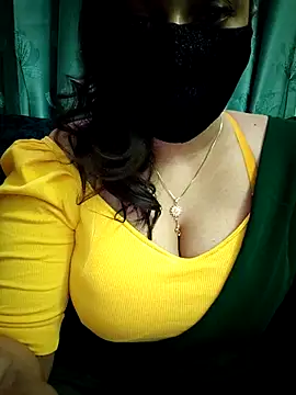 Afsana Mim online show from November 2025 05:58:02 PM