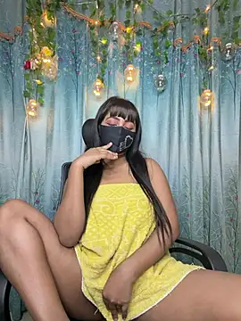 Snapshot of Monabby97 chatting on February 2026 06:15:01 PM Monabby97 online show from February 2026 06:15:01 PM
