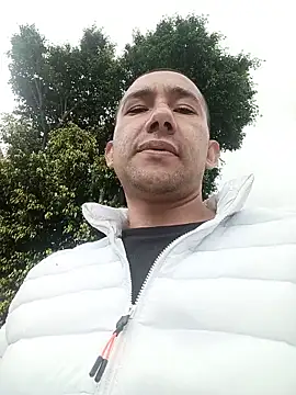 Snapshot of misterioso258 chatting on May 2026 01:50:01 PM misterioso258 online show from May 2026 01:50:01 PM