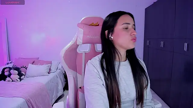 Tinylottie online show from November 2025 04:44:02 AM