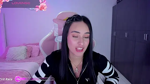 Tinylottie online show from February 2026 02:27:01 AM