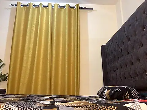 Sugarr   online show from March 2025 07:42:02 PM