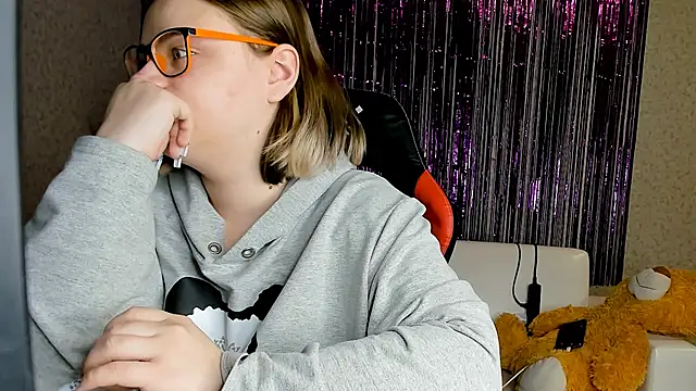 Seductive She Wolf online show from March 2025 05:57:02 PM