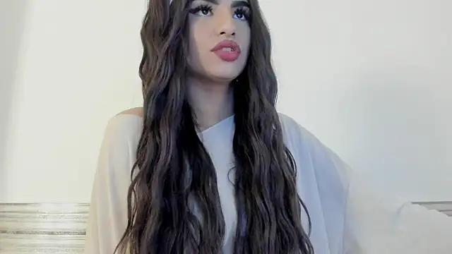 Sophia Cambpell online show from February 2026 09:09:02 PM