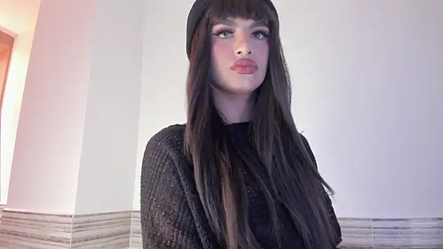 Sophia Cambpell online show from June 2026 09:17:02 PM