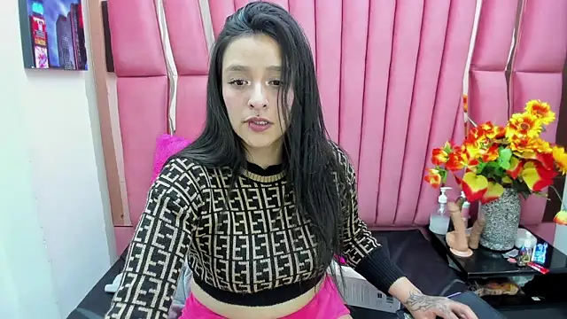 Sarah Hornny online show from March 2026 04:25:02 AM