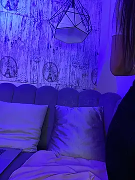 AbyThompson online show from February 2026 12:04:02 PM