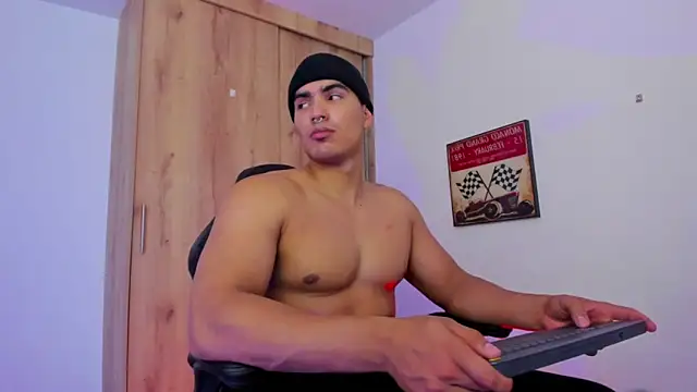 JamesGraay online show from December 2024 05:42:01 AM