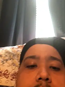 chubbydominican online show from February 2025 03:32:02 PM