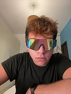 calleaaaa online show from November 2025 03:39:01 PM