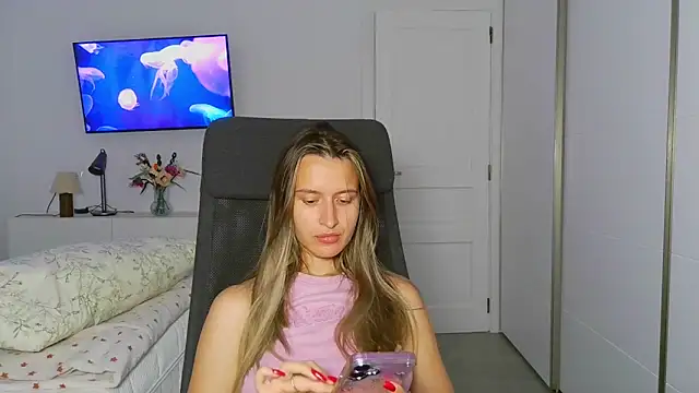 Submissive love online show from October 2025 08:41:02 PM