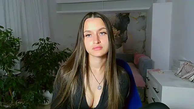 Submissive love online show from May 2026 07:44:01 PM