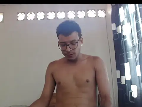 CharlesLeeRay online show from October 2025 09:30:01 PM