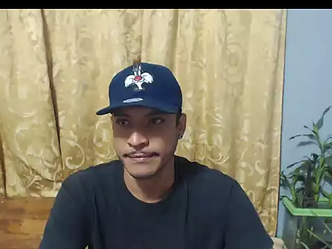 CharlesLeeRay online show from December 2025 10:46:02 AM