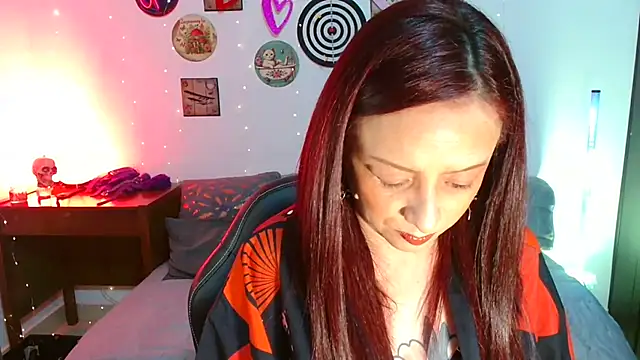 catalinamommyx online show from February 2026 02:06:02 AM