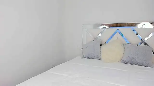 Snapshot of _violetadulce chatting on January 2025 02:49:02 AM  violetadulce online show from January 2025 02:49:02 AM