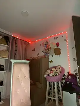 Snapshot of lina_pink chatting on February 2025 11:33:02 PM lina pink online show from February 2025 11:33:02 PM