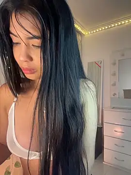 lina pink online show from March 2026 04:38:02 AM